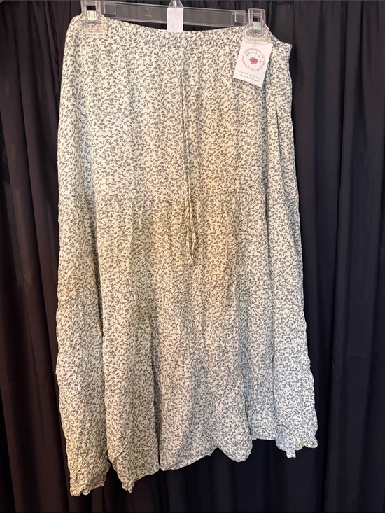 Dresses & Skirts - Floral Tiered Maxi Skirt with Drawstring Waist